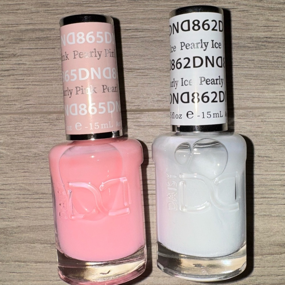DND nail polish